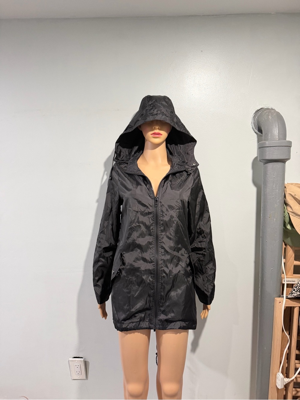 ASOS Black Full-Zip Lightweight Utility Jacket - Picture 2 of 4